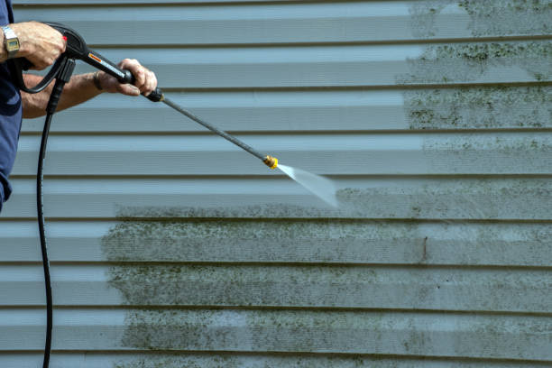 Best Pressure Washing Contractors  in Newington, VA